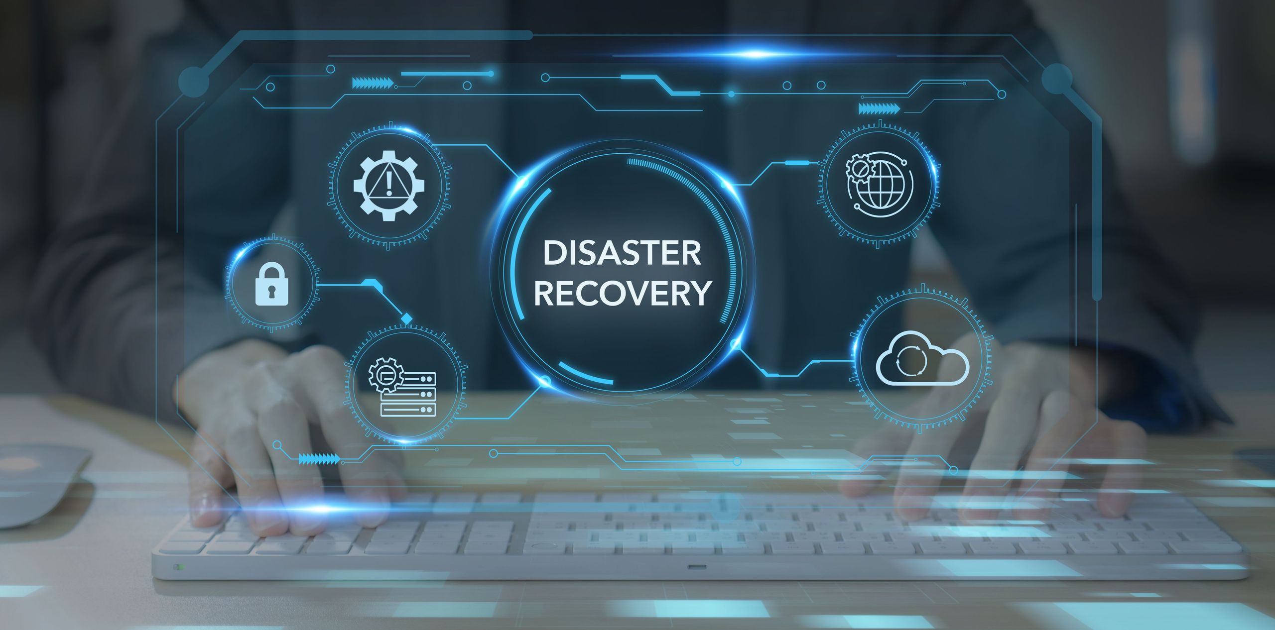Comparison between IT disaster recovery and business continuity strategies.